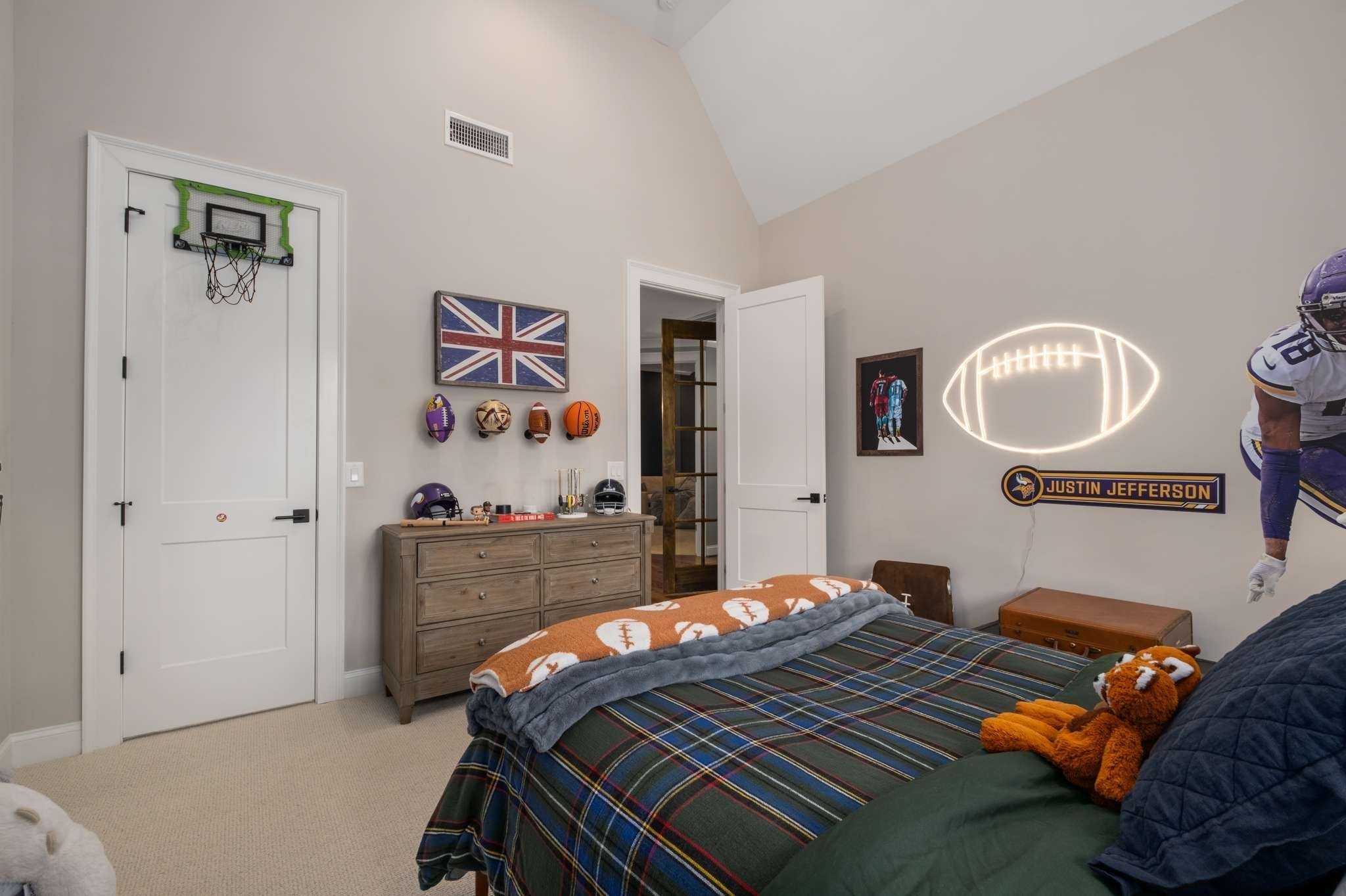 4613 Chalmers Drive Nashville TN 37215