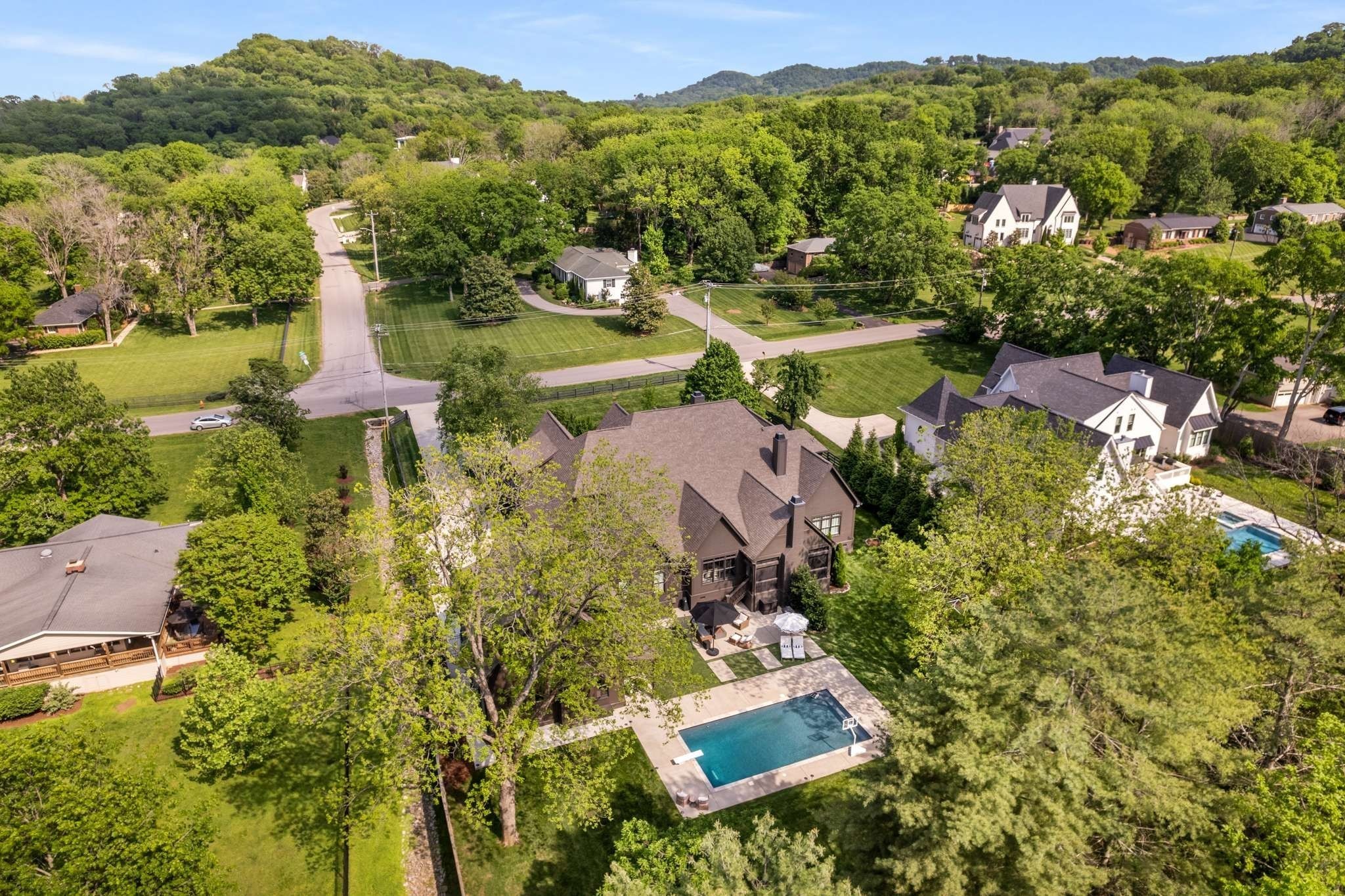 4613 Chalmers Drive Nashville TN 37215