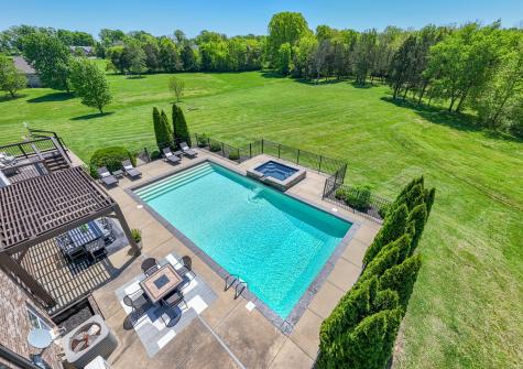 3675 Stonecreek Drive Spring Hill TN 37174