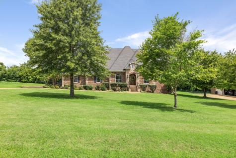 3832 Stonecrest Drive Columbia TN 38401