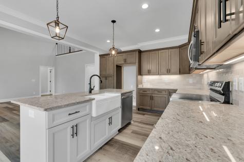 7 Oldfield Road Brush Creek TN 38547