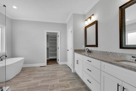 7 Oldfield Road Brush Creek TN 38547