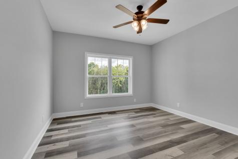 7 Oldfield Road Brush Creek TN 38547