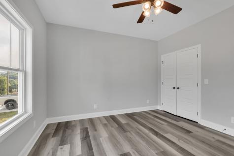 7 Oldfield Road Brush Creek TN 38547