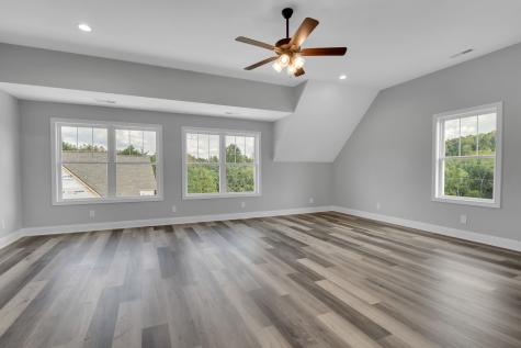 7 Oldfield Road Brush Creek TN 38547