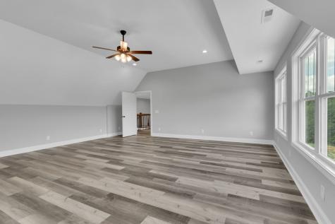 7 Oldfield Road Brush Creek TN 38547