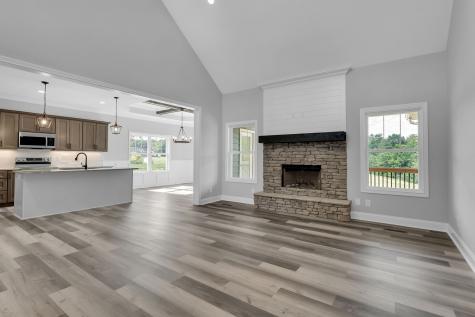 7 Oldfield Road Brush Creek TN 38547