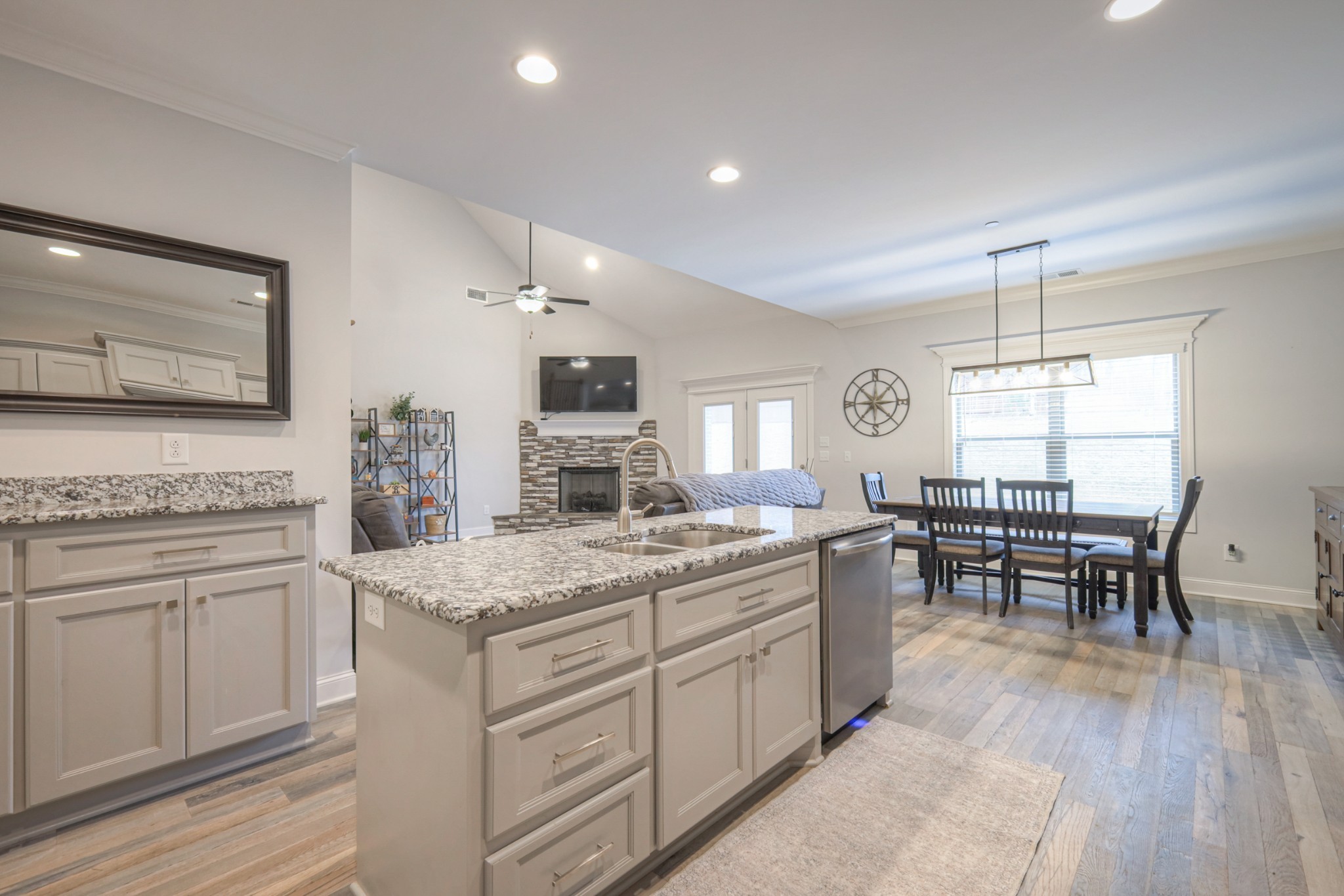 1217 White Rock Road Murfreesboro TN 37129