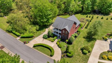 1012 Carrs Creek Boulevard Greenbrier TN 37073