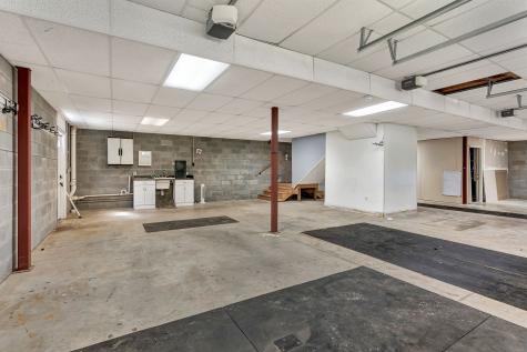 1012 Carrs Creek Boulevard Greenbrier TN 37073