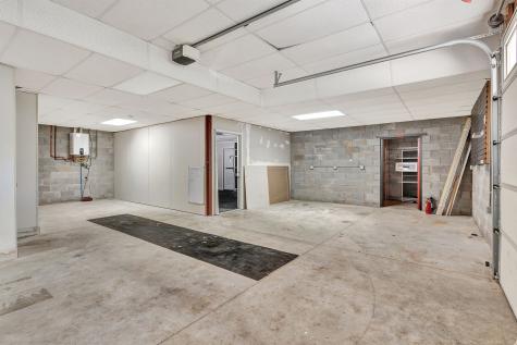 1012 Carrs Creek Boulevard Greenbrier TN 37073