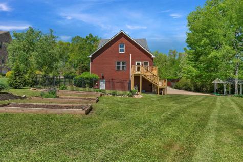 1012 Carrs Creek Boulevard Greenbrier TN 37073