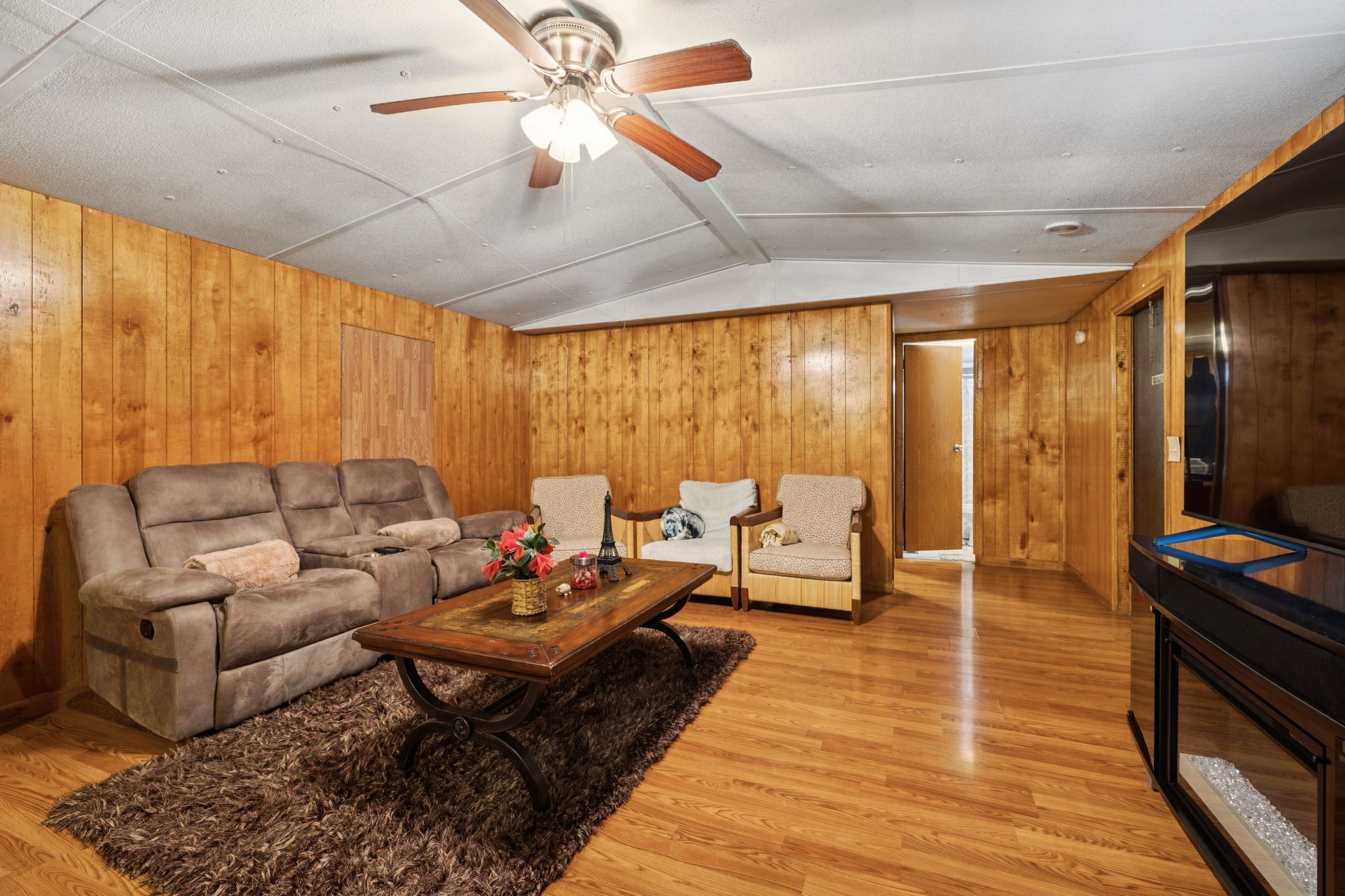 942 Fay Creek Road Wartrace TN 37183