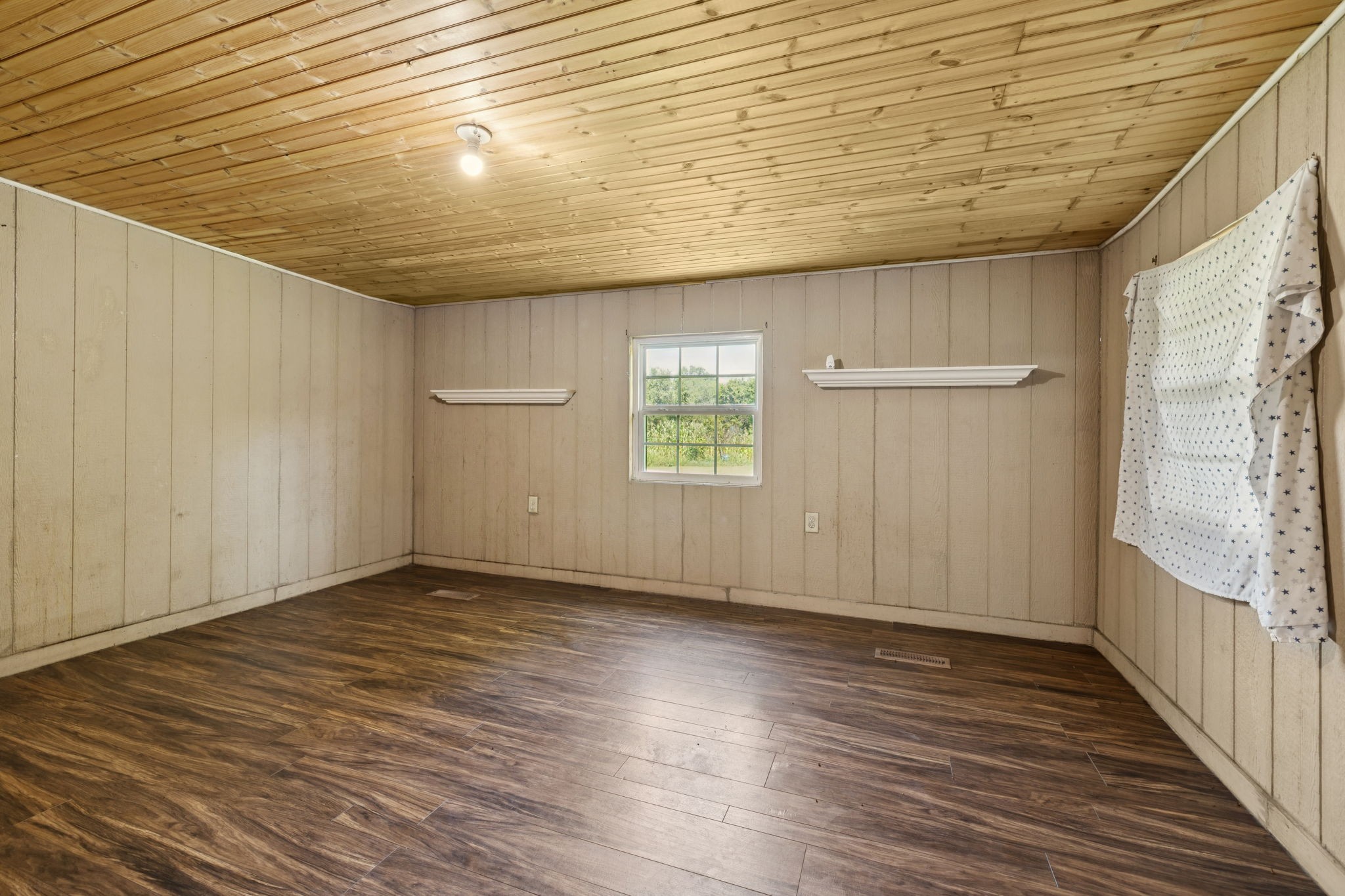 942 Fay Creek Road Wartrace TN 37183