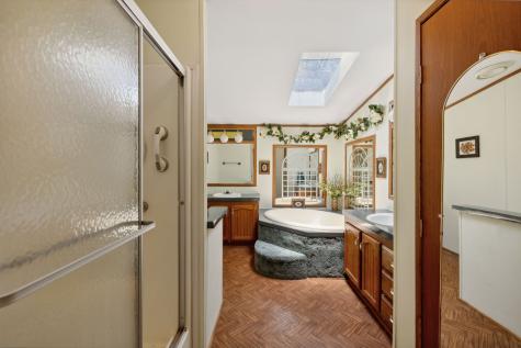 240 River Front Estates Lane Hartsville TN 37074