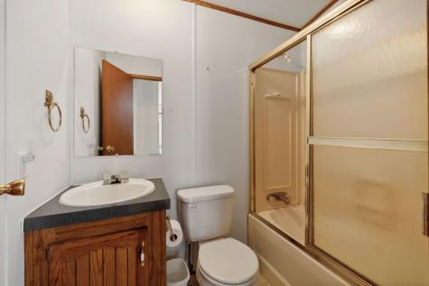 240 River Front Estates Lane Hartsville TN 37074