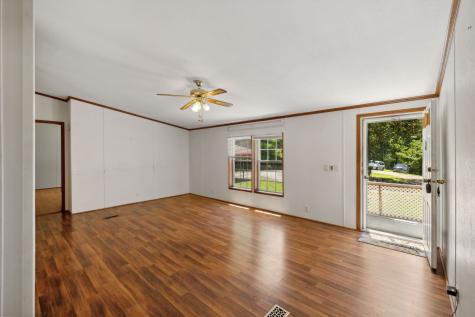 240 River Front Estates Lane Hartsville TN 37074