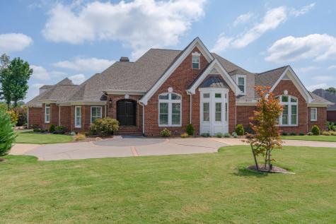 1934 Aviara Drive Chattanooga TN 37421