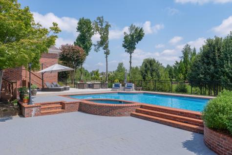 1934 Aviara Drive Chattanooga TN 37421