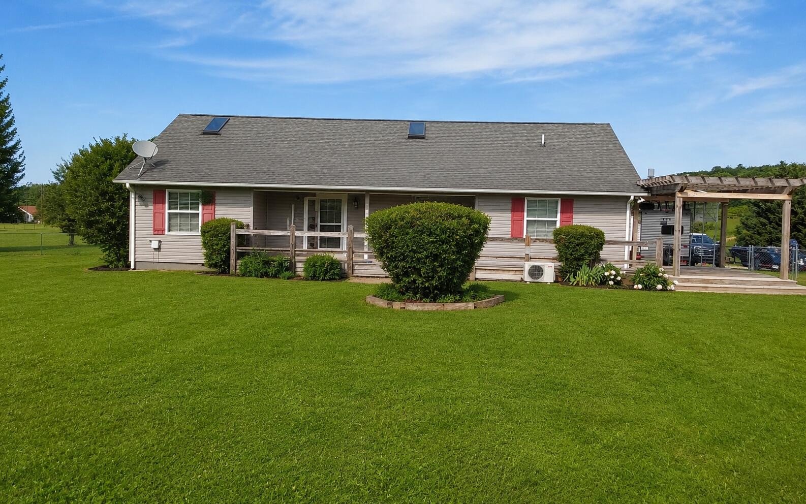 829 County Road 350 Sweetwater TN 37874
