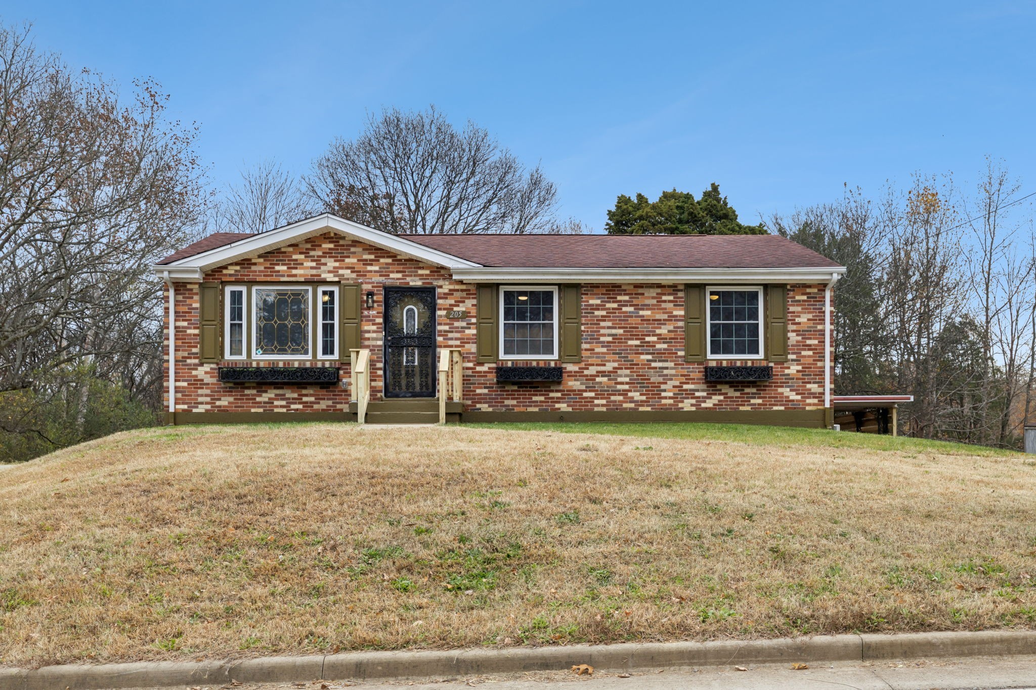 205 Edmondson Ferry Road Clarksville TN 37040