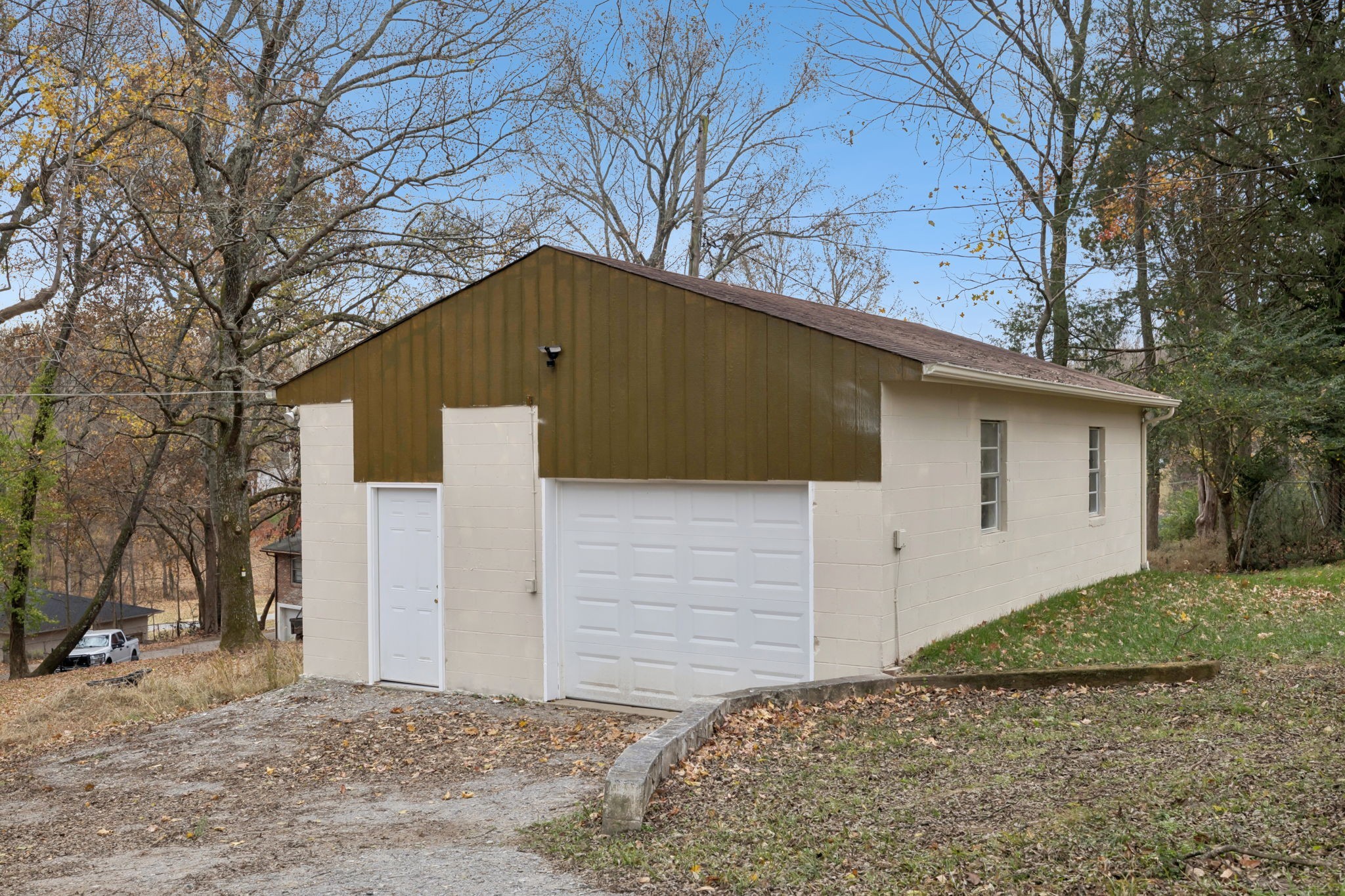 205 Edmondson Ferry Road Clarksville TN 37040