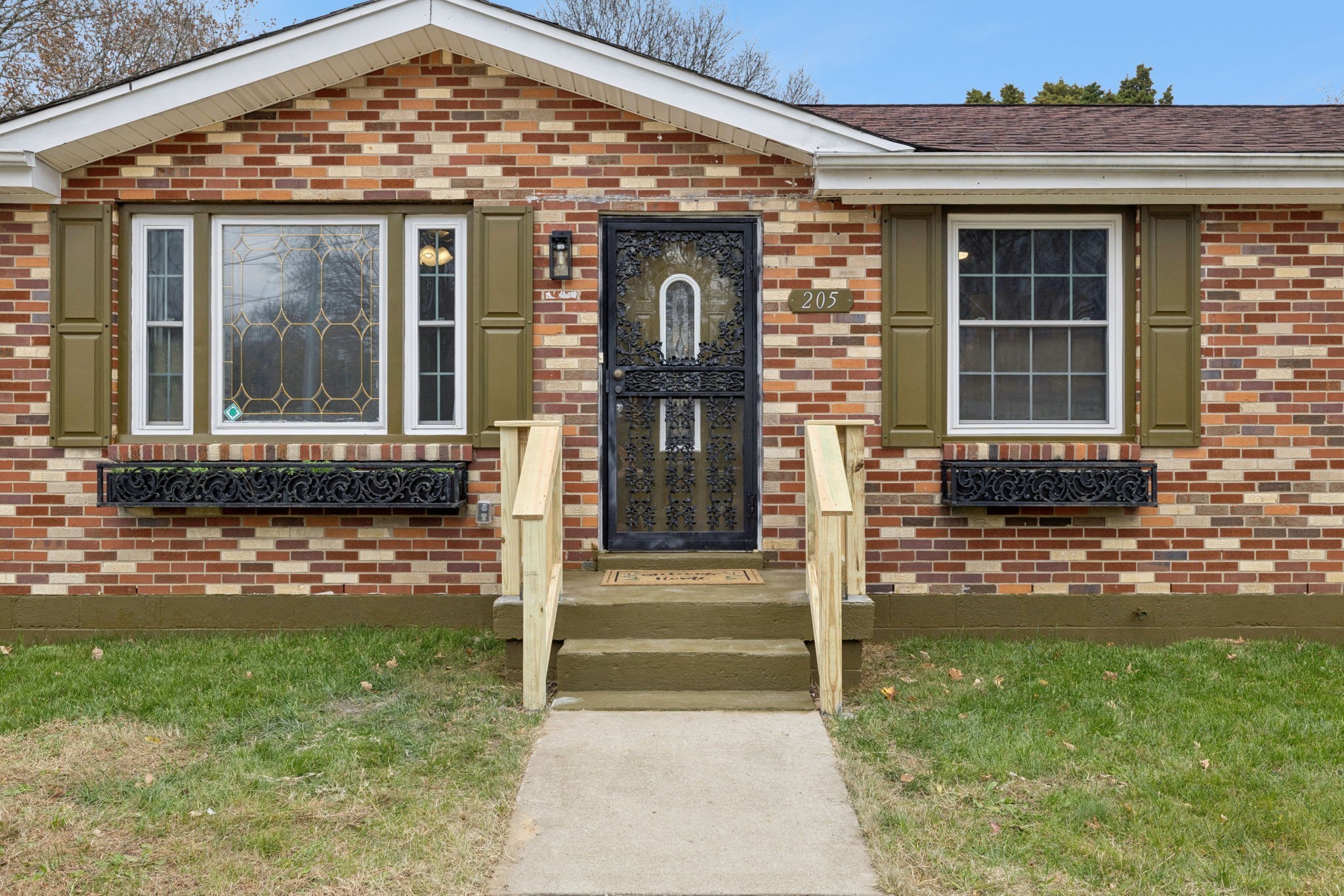 205 Edmondson Ferry Road Clarksville TN 37040