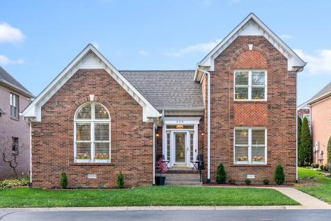 308 Peartree Drive Clarksville TN 37043