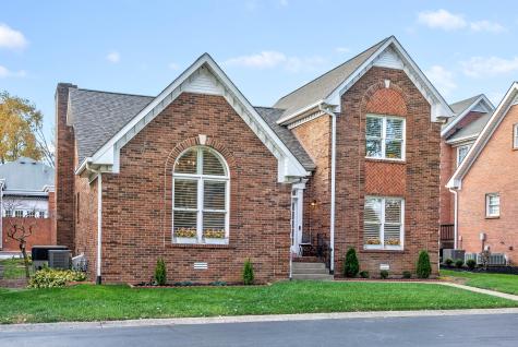 308 Peartree Drive Clarksville TN 37043
