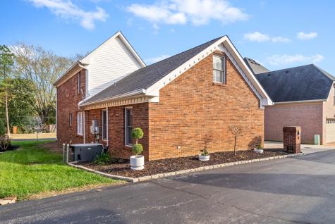 308 Peartree Drive Clarksville TN 37043