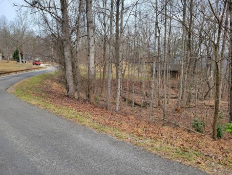 23 Laurel Lake Drive Monteagle TN 37356