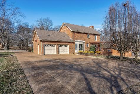125 Paradise Drive Hendersonville TN 37075