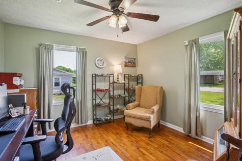 1118 N Walnut Street Westmoreland TN 37186