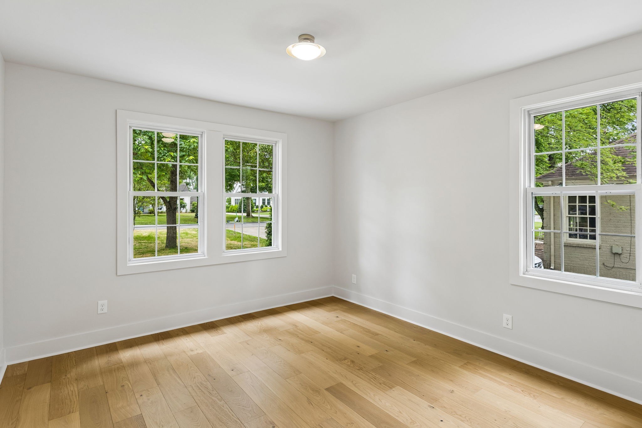 918 Sutton Hill Road Nashville TN 37204