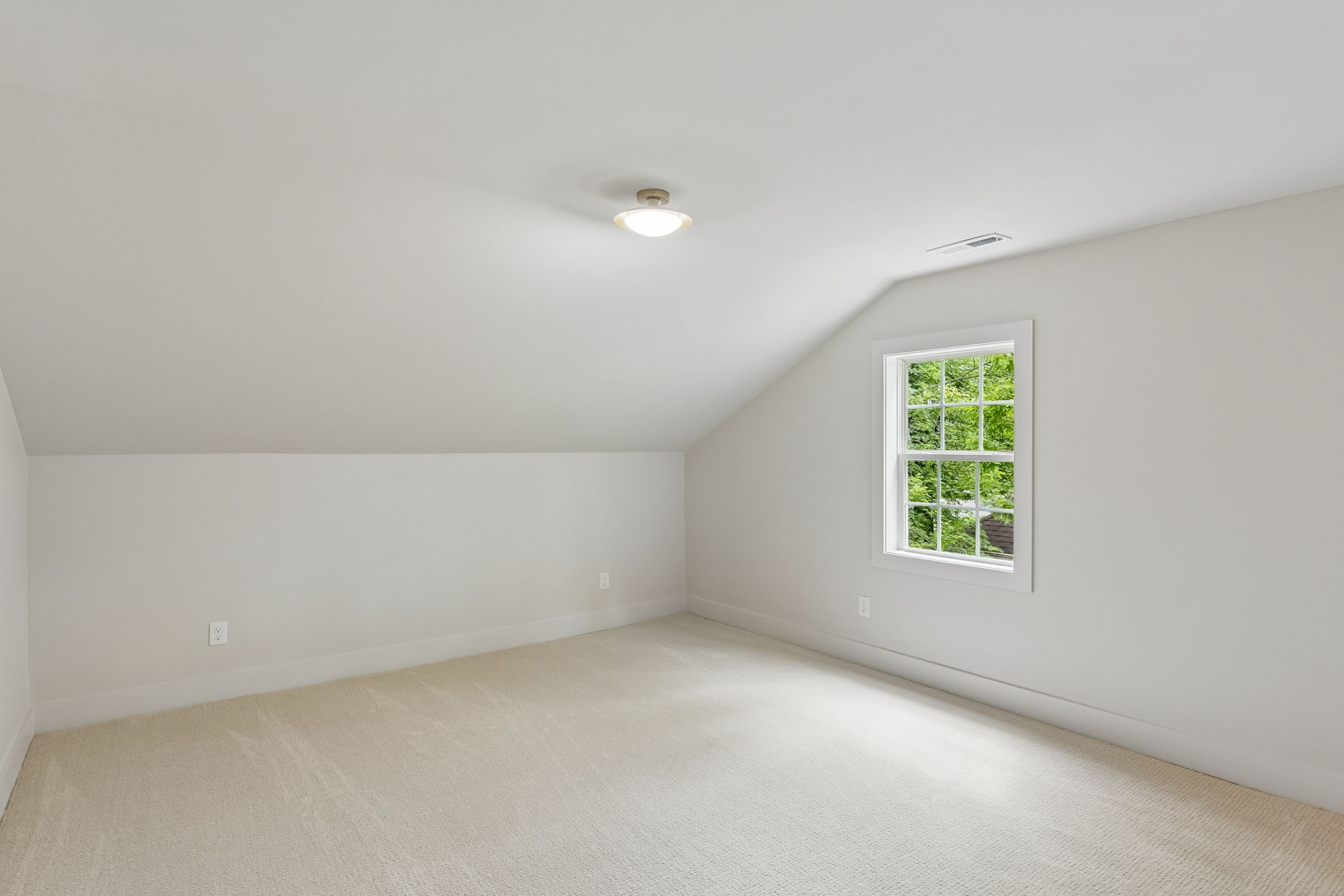918 Sutton Hill Road Nashville TN 37204