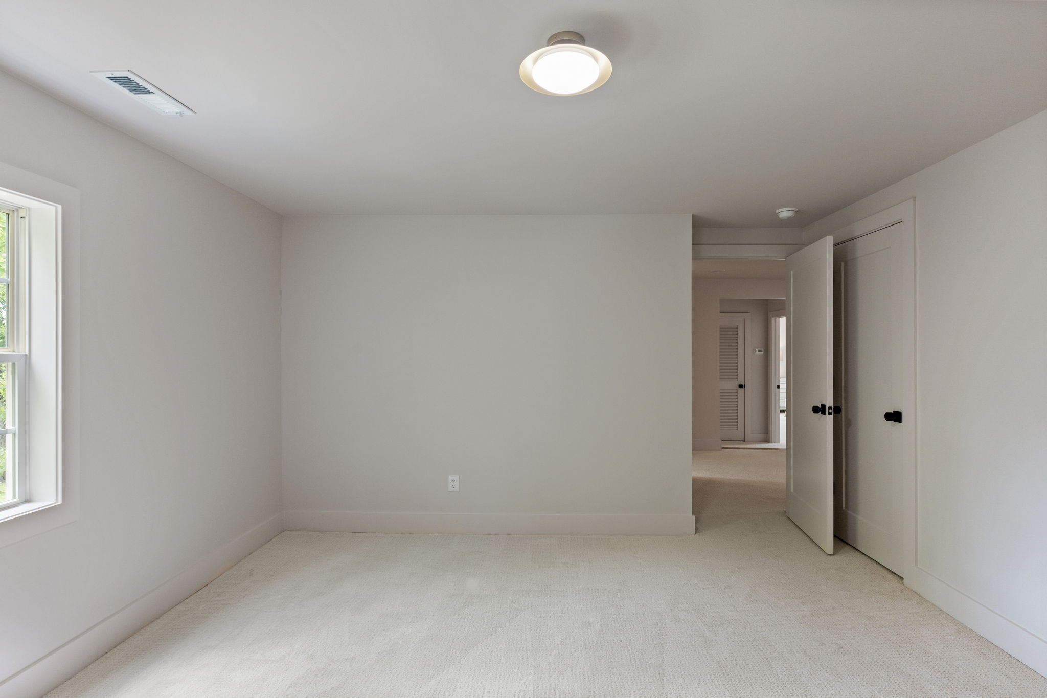918 Sutton Hill Road Nashville TN 37204