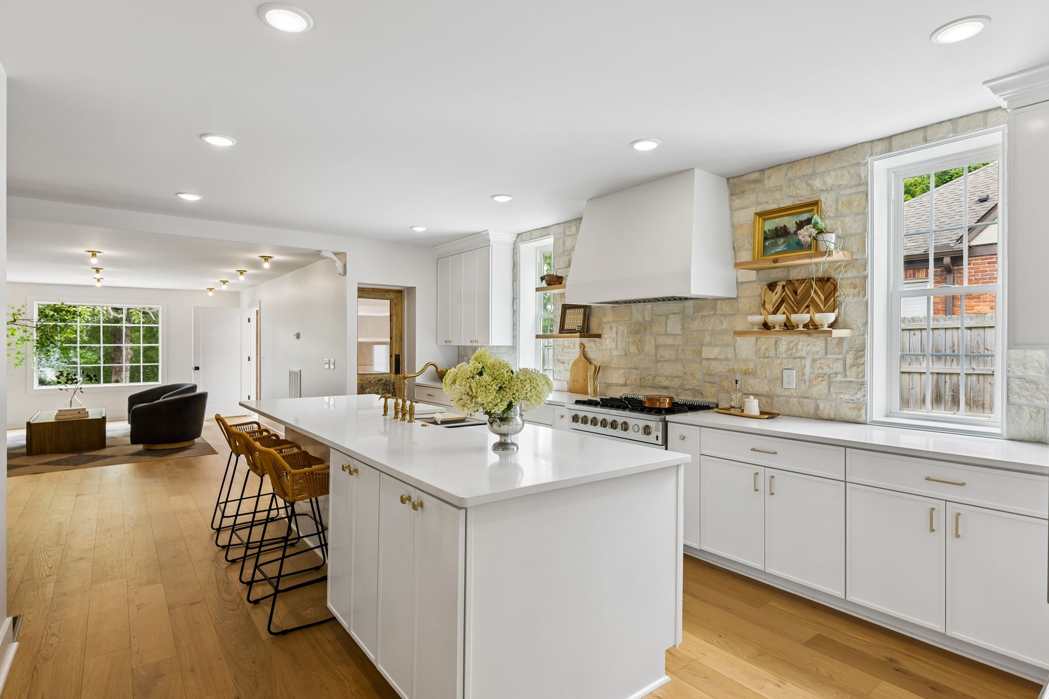 918 Sutton Hill Road Nashville TN 37204