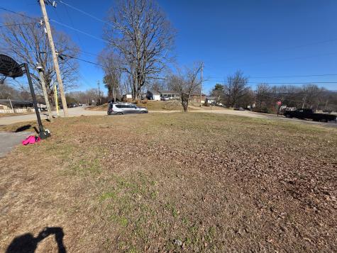 2001 Lacy Lane Maryville TN 37801