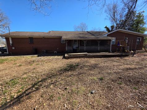 2001 Lacy Lane Maryville TN 37801