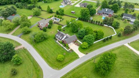 6500 Breckenridge Cove Columbia TN 38401