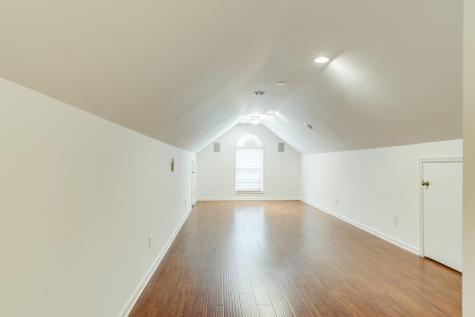 6500 Breckenridge Cove Columbia TN 38401