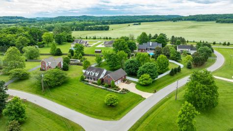 6500 Breckenridge Cove Columbia TN 38401
