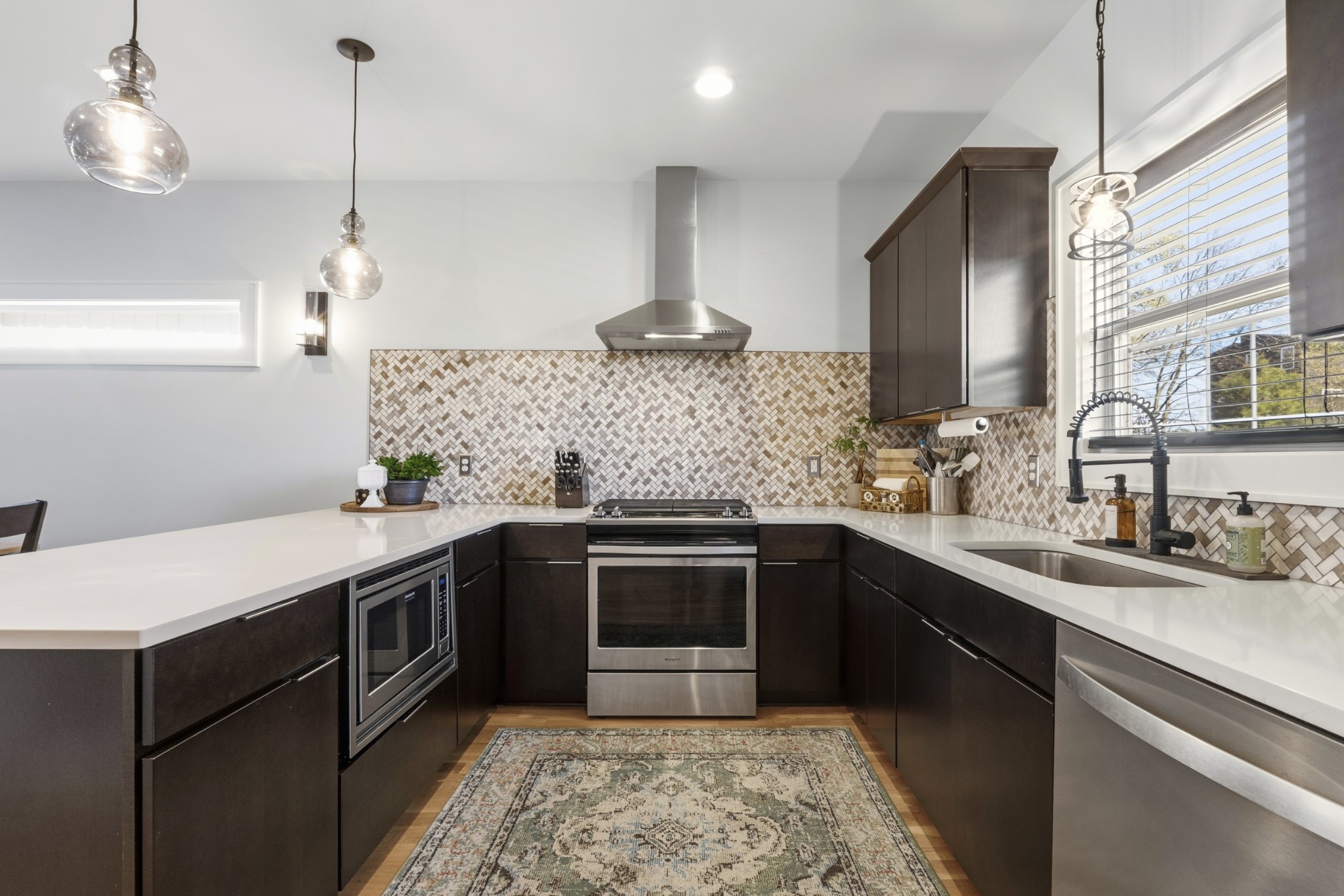 1607 Rebecca Street Nashville TN 37216
