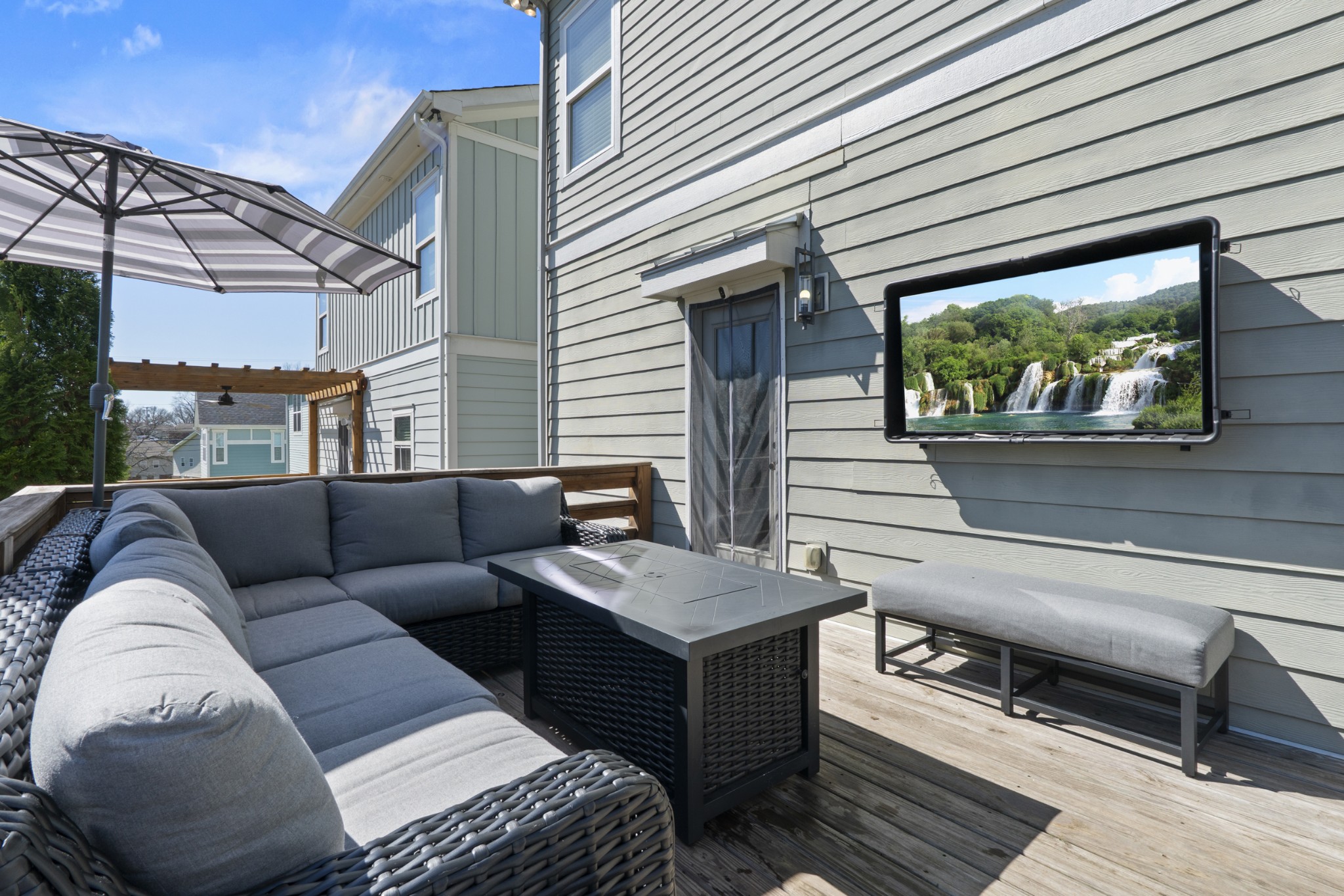1607 Rebecca Street Nashville TN 37216