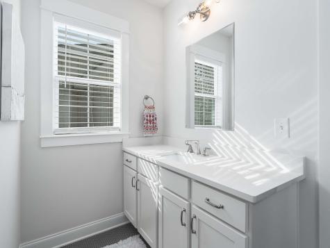 2146B Oakland Street Nashville TN 37210
