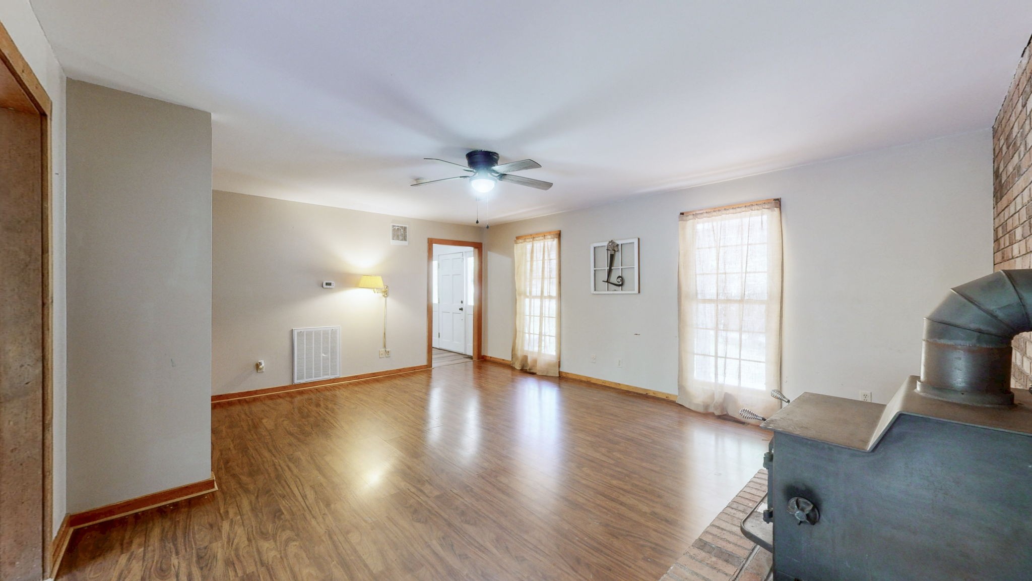 105 Flower Lane Paris TN 38242