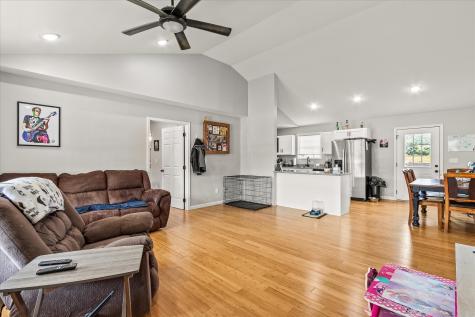 2190 Sullivan Knowles Road Sparta TN 38583