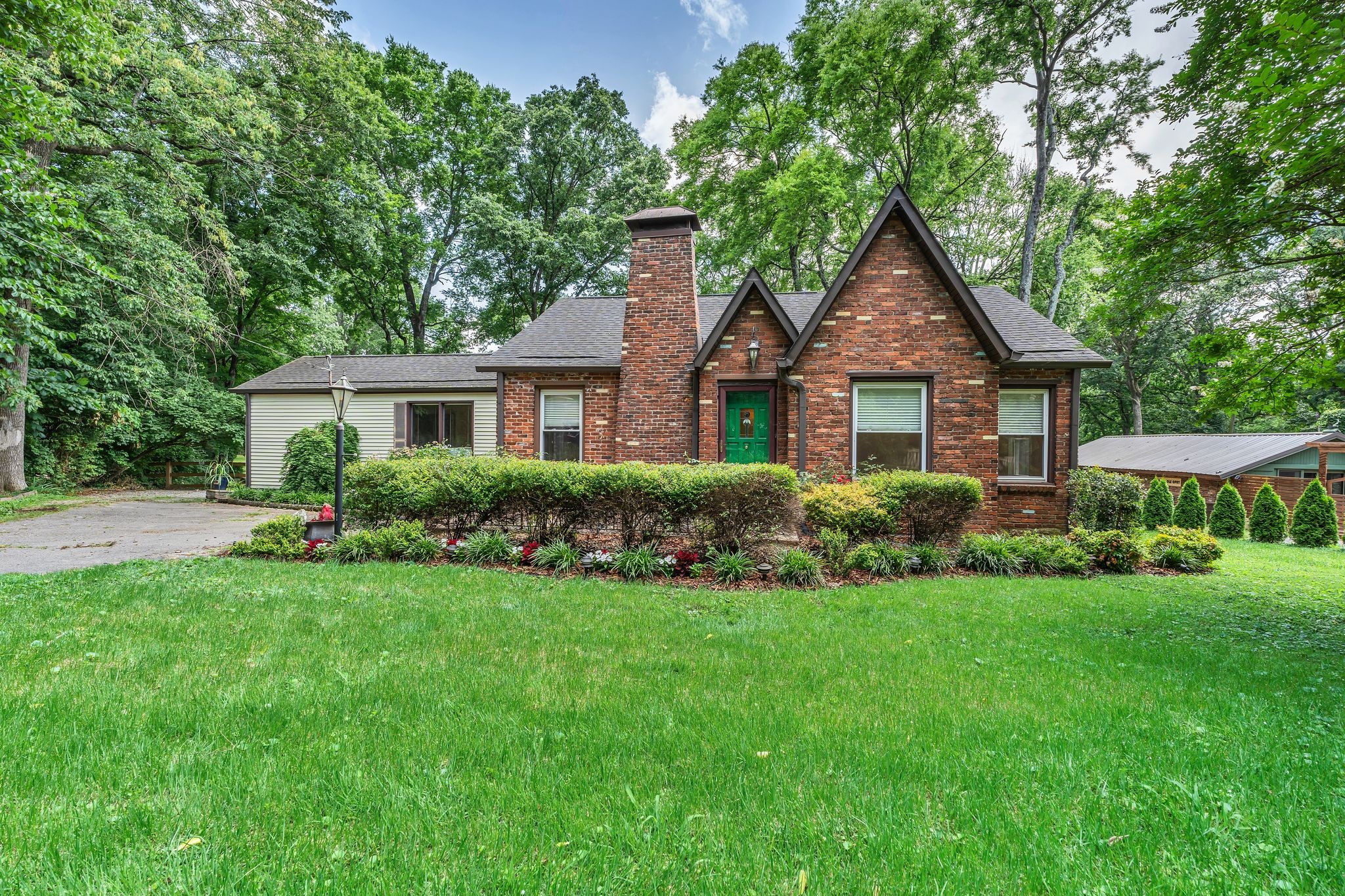 4603 Log Cabin Road Nashville TN 37216