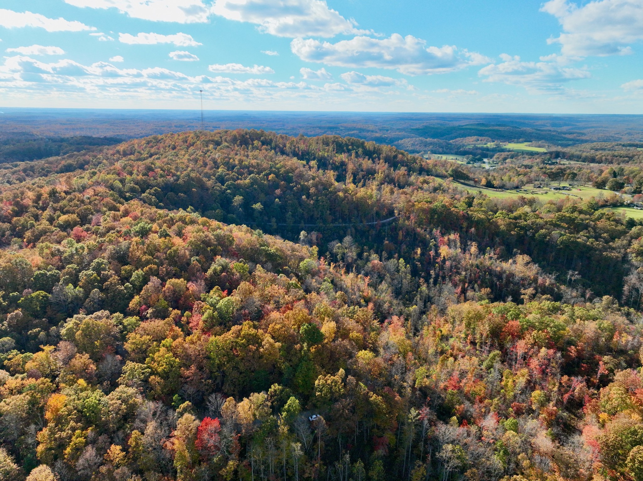 1 Robbins Road, E Robbins TN 37852