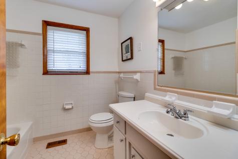 409 Donald Drive Red Boiling Springs TN 37150